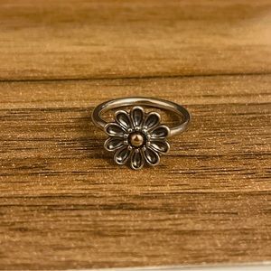 (sold) Authentic Pandora Oopsie daisy 14k gold & silver two tone stackable ring